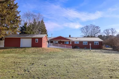 404 E Jamestown Road, West Salem Township, PA 16125 - Photo 4