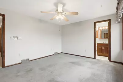 2471 Fife Dr, Pittsburgh, PA 15241 - Photo 26