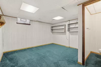 2471 Fife Dr, Pittsburgh, PA 15241 - Photo 32