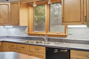 2471 Fife Dr, Pittsburgh, PA 15241 - Photo 12