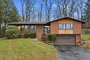 2471 Fife Dr, Pittsburgh, PA 15241 - Photo 1