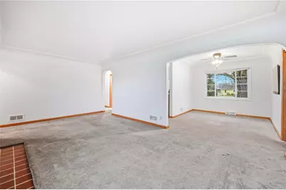 359 Koehler Dr, Sharpsville, PA 16150 - Photo 14