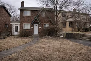 525 James St, Turtle Creek, PA 15145 - Photo 2