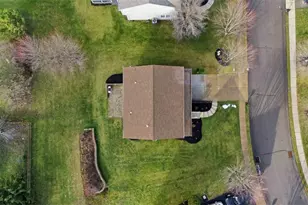 318 Village Dr, Adams Township, PA 16046 - Photo 46