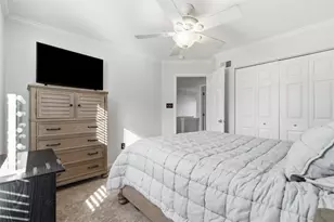 318 Village Dr, Adams Township, PA 16046 - Photo 32