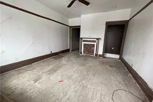 823 Grant St, McKeesport, PA 15132 - Photo 4