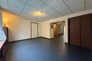 121-123 Oak Ave, Kittanning, PA 16201 - Photo 4