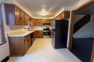 121-123 Oak Ave, Kittanning, PA 16201 - Photo 8