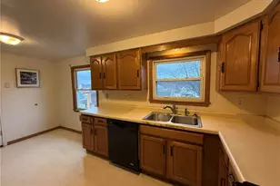 121-123 Oak Ave, Kittanning, PA 16201 - Photo 10