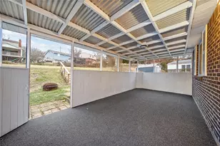 883 Blue Ridge Rd, Pittsburgh, PA 15239 - Photo 22