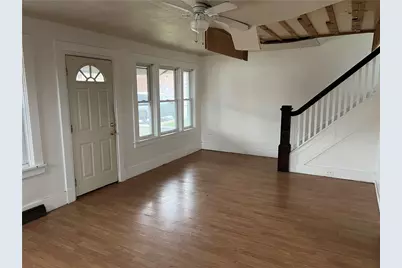 536 Patton Ave, Jeannette, PA 15644 - Photo 4