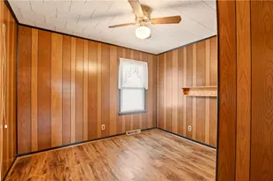 205 N Quarry St, Mt Pleasant Boro, PA 15666 - Photo 22