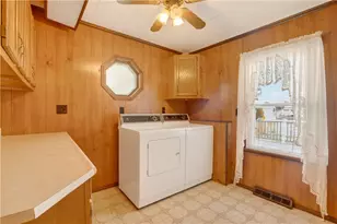 205 N Quarry St, Mt Pleasant Boro, PA 15666 - Photo 28