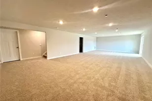 3036 Audrey Dr, Hempfield Township, PA 15601 - Photo 16