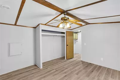 111 Dancer Ln, Jeannette, PA 15644 - Photo 22