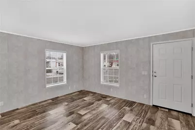 253 Colleen Ln, Jeannette, PA 15644 - Photo 12