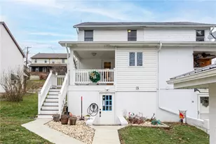 14 Franklin St, Cokeburg, PA 15324 - Photo 2