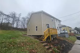 17 Hemlock St, Ellsworth Boro, PA 15331 - Photo 2