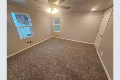 17 Hemlock St, Ellsworth Boro, PA 15331 - Photo 8