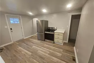 17 Hemlock St, Ellsworth Boro, PA 15331 - Photo 6