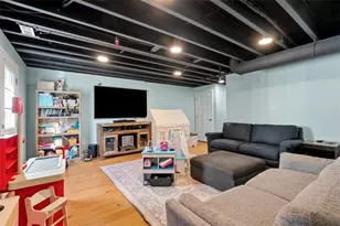 2284 Flint Dr, South Strabane, PA 15301 - Photo 28