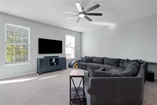 2284 Flint Dr, South Strabane, PA 15301 - Photo 6