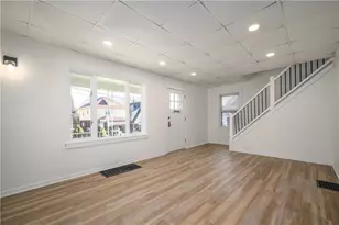 2606 Belmar Pl, Pittsburgh, PA 15218 - Photo 4