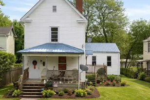 327 & 329 Howard St, Butler, PA 16001 - Photo 1