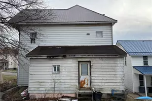 122 W Quarry St, Butler, PA 16001 - Photo 4