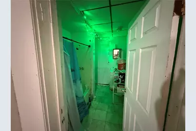 122 W Quarry St, Butler, PA 16001 - Photo 6