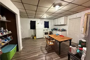 122 W Quarry St, Butler, PA 16001 - Photo 8