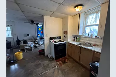 320 W Birch St, Butler, PA 16001 - Photo 10