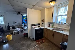 320 W Birch St, Butler, PA 16001 - Photo 10