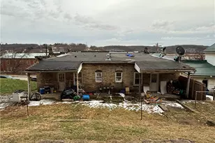 621 Bessemer Ave, Twp of But SW, PA 16045 - Photo 6