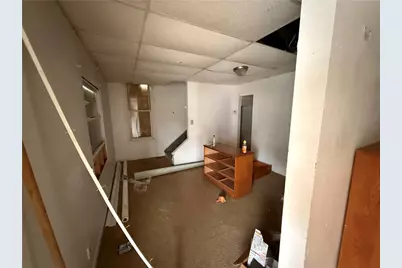 404 E Locust St, Butler, PA 16001 - Photo 8