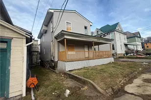 404 E Locust St, Butler, PA 16001 - Photo 2