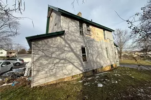 300 Hansen Ave, Butler, PA 16001 - Photo 4