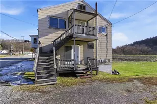 399 Cherry St, Montgomery-Grant, PA 15724 - Photo 4