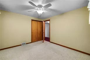 14 Scholar Dr, Pittsburgh, PA 15236 - Photo 20