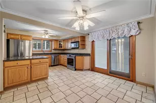 14 Scholar Dr, Pittsburgh, PA 15236 - Photo 12