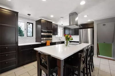 930 Lindsay Rd, Scott Township, PA 15106 - Photo 6