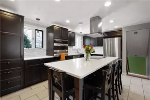 930 Lindsay Rd, Scott Township, PA 15106 - Photo 6