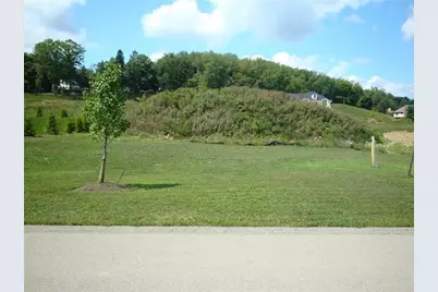 2626 Rossmoor Dr, Pittsburgh, PA 15241 - Photo 1