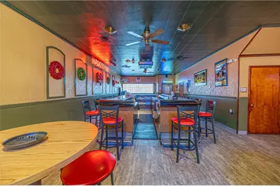 614 Hancock Ave, Vandergrift, PA 15690 - Photo 4