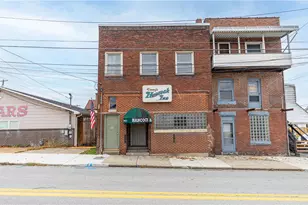 614 Hancock Ave, Vandergrift, PA 15690 - Photo 1