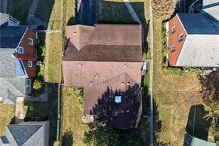 4615 Home St, West Mifflin, PA 15122 - Photo 2