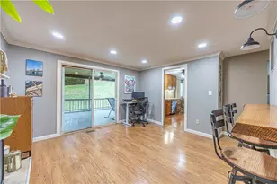 213 Duquesne Blvd, Pittsburgh, PA 15068 - Photo 10