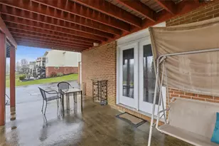 251 Field Club Cir, Robinson Twp, PA 15136 - Photo 28