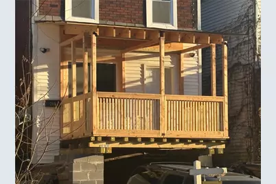 210 N 4th St, Jeannette, PA 15644 - Photo 4