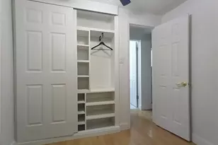 210 N 4th St, Jeannette, PA 15644 - Photo 14